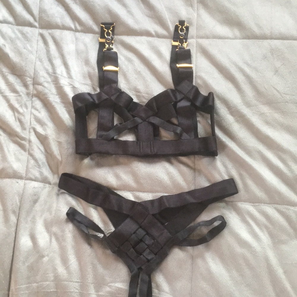 Agent Provocateur set